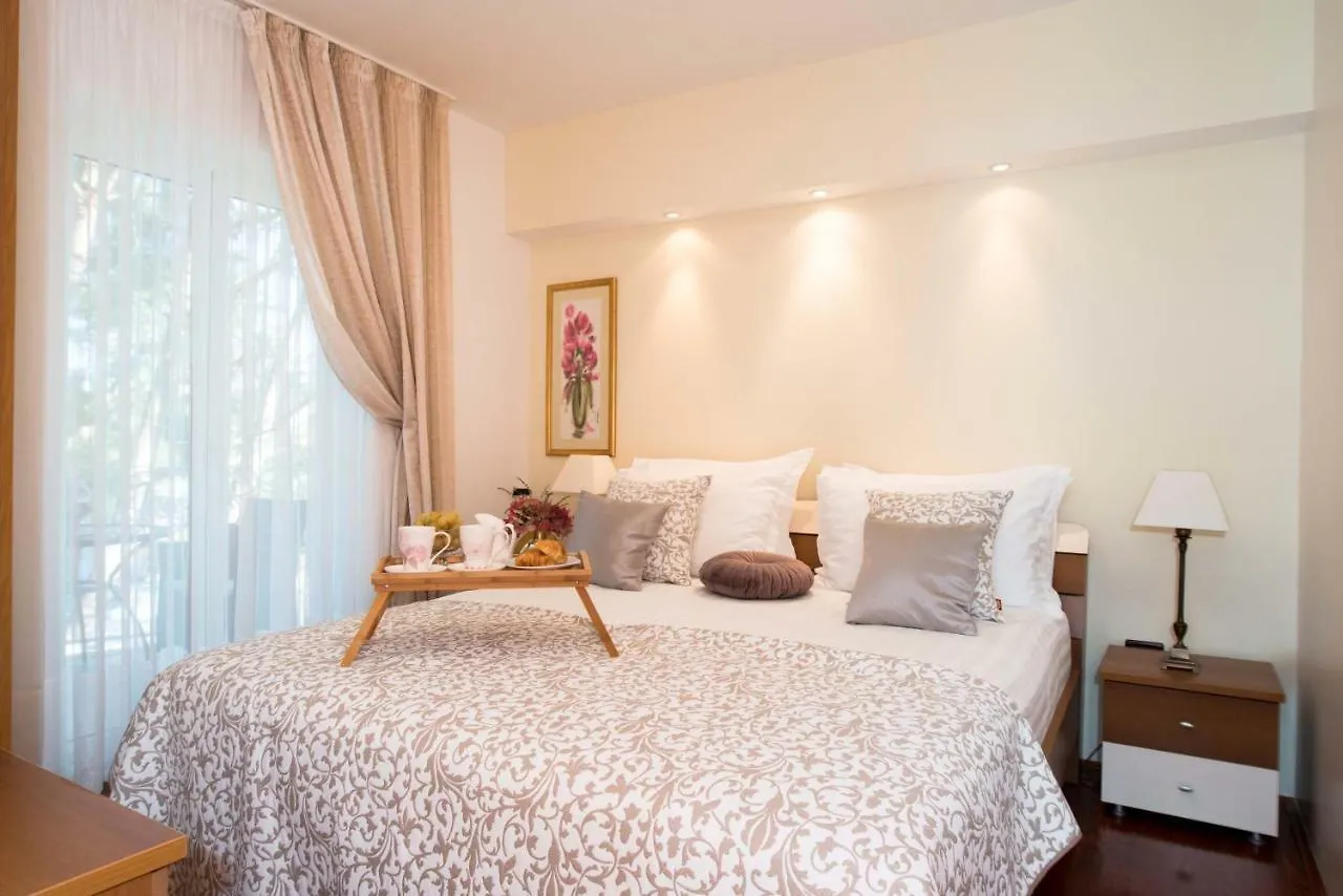 بيت ضيافة Vila Klara مالينسكا